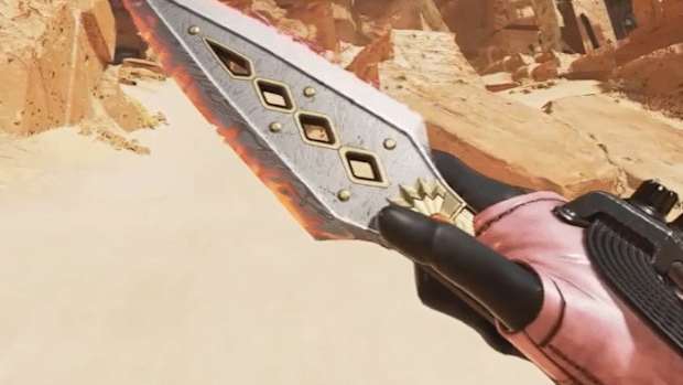 Wraith's second heirloom, the Kunai "Hope's Dawn" available in the Apex Legends Imperial Guard Collection Event.